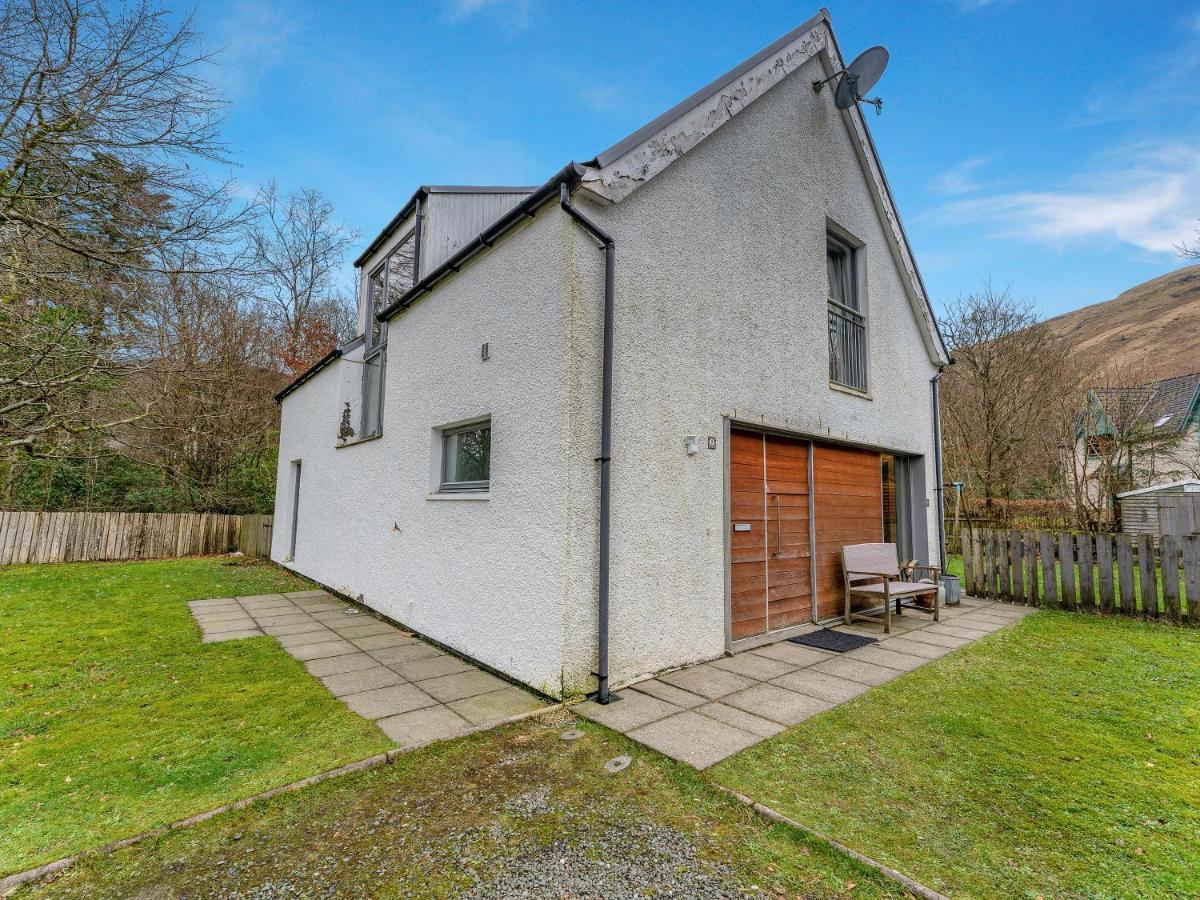 Cheerful Stays: 4 Bedroom Cottage In Arrochar Luaran gambar